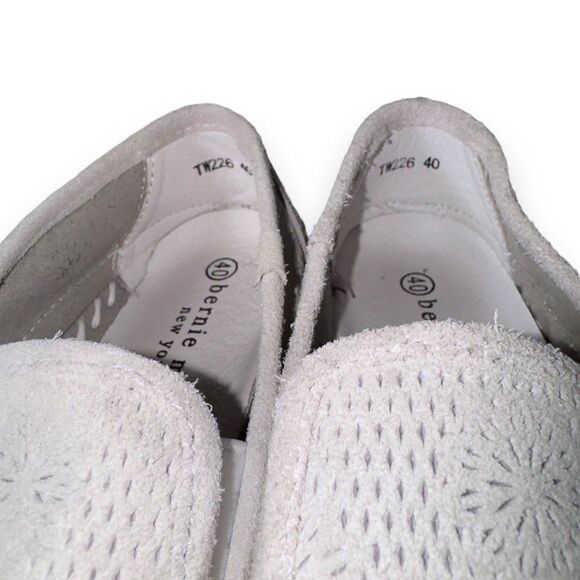 Bernie Mev. New York TW226 Slip-on Suede Loafer Light Grey Women's 9.5-10 - Picture 11 of 11